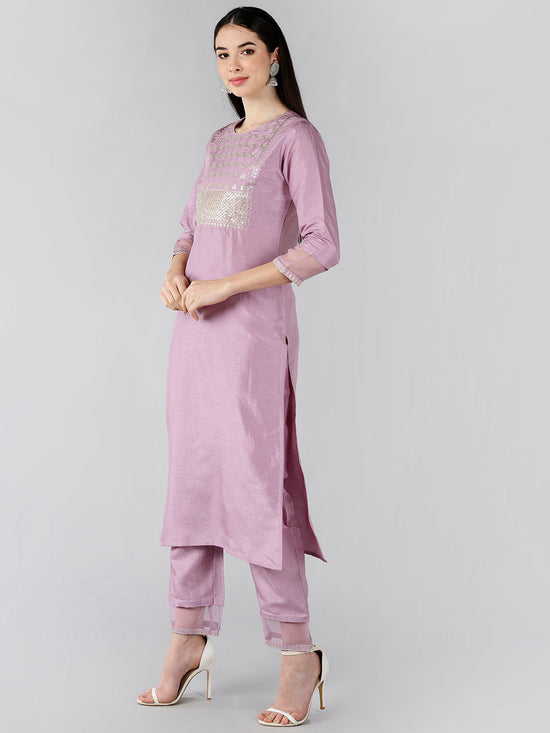 Ahika Women Mauve Solid Embroidered Kurti Trousers With Dupatta