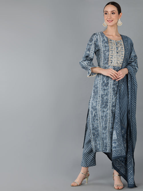 Ahika Women Silk Blend Dyed Embroidered Kurta