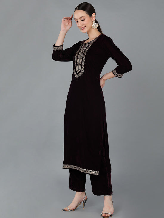 Ahika Women Velvet Yoke Design Kurta Trouser