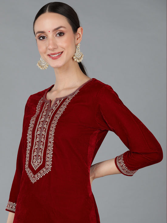 Ahika Women Velvet Yoke Design Kurta Trouser