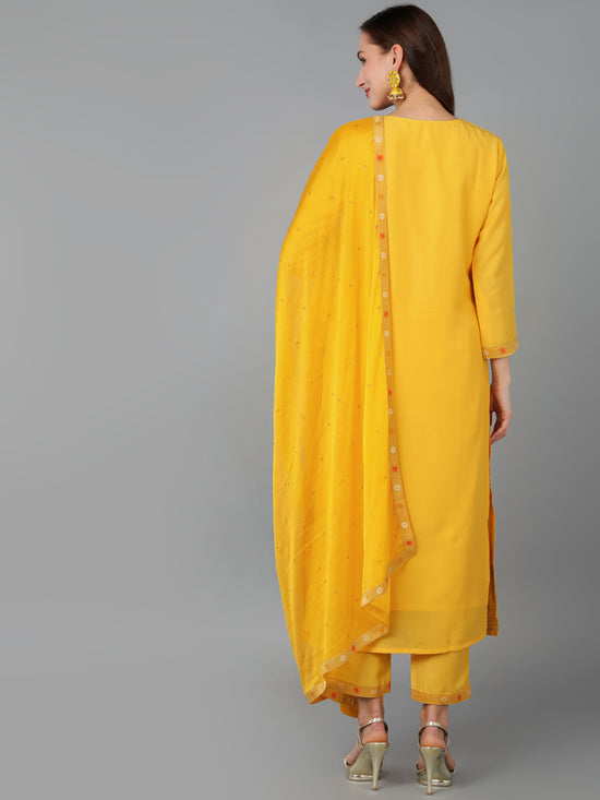 Ahika Women Silk Blend Woven Design Kurta