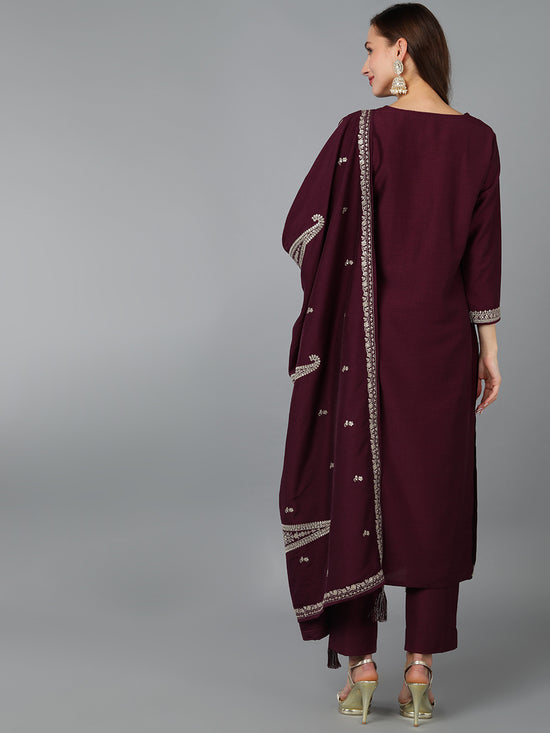 Ahika Women Silk Blend Embroidered Kurta Trouser