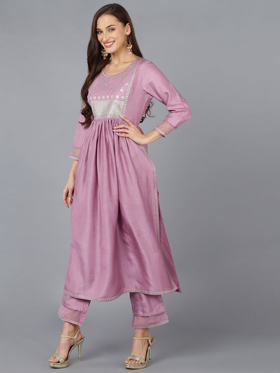 Ahika Women Silk Blend Embroidered Solid Kurta