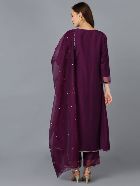 Ahika Women Silk Blend Yoke Design Kurta