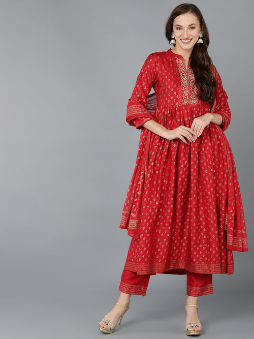 Ahika Women Silk Blend Woven Design Kurta