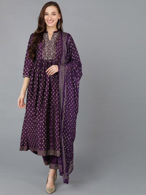 Ahika Women Silk Blend Woven Design Kurta