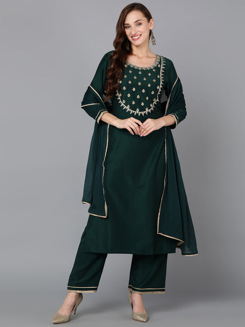 Ahika Women Silk Blend Yoke Design Kurta