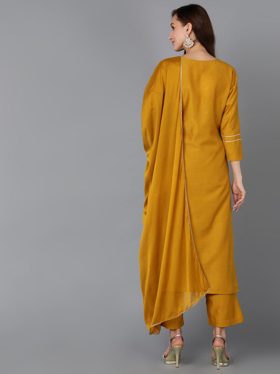 Ahika Women Silk Blend Yoke Design Kurta