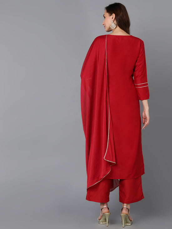 Ahika Women Silk Blend Yoke Design Kurta