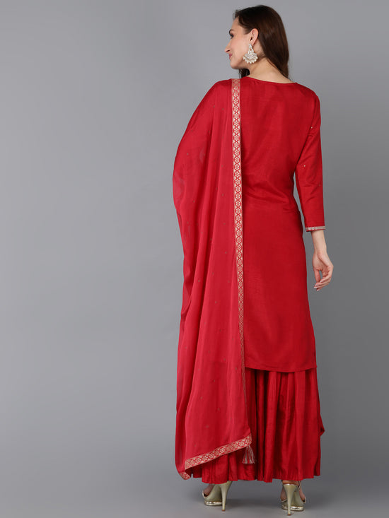 Ahika Women Silk Blend Yoke Design Kurta