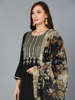 Ahika Women Silk Blend Yoke Design Kurta