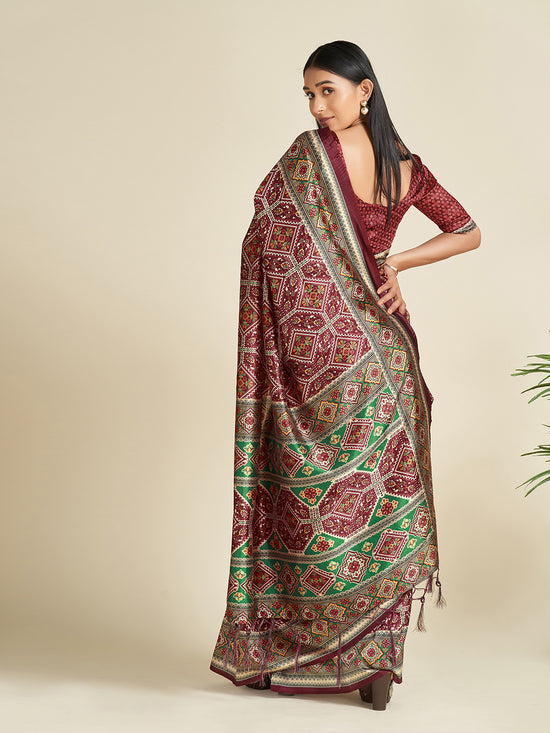 Sareemall Brown Solid Women Saree