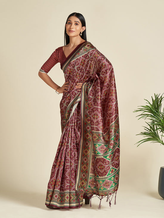 Sareemall Brown Solid Women Saree