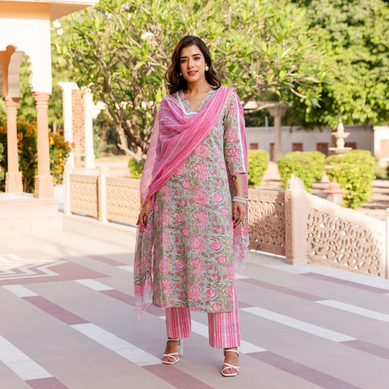 Navyaa Womens Pink Cotton Floral Printed Kurta and Pant Set with Dupatta