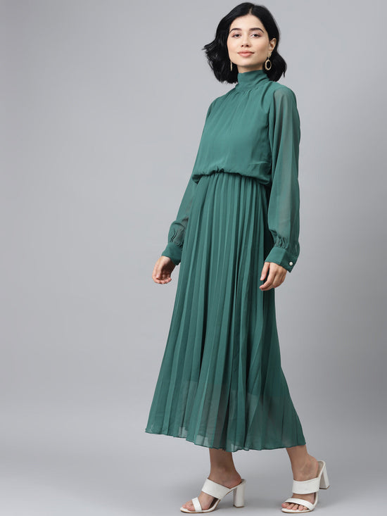 Emerald Green Neck Tie-Up Pleated Dress