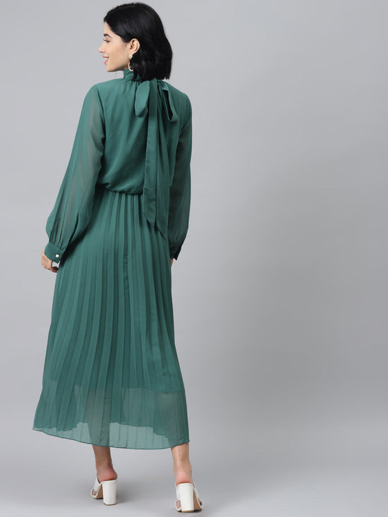 Emerald Green Neck Tie-Up Pleated Dress