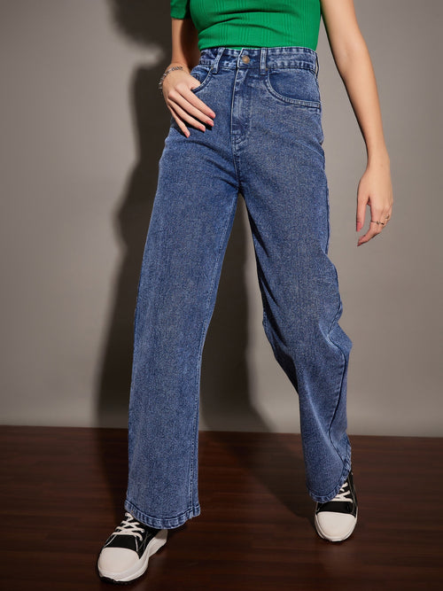 Women Blue Washed Straight Fit Jeans
