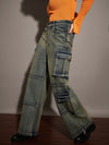 Women Green Washed Multi Pockets Detail Jeans