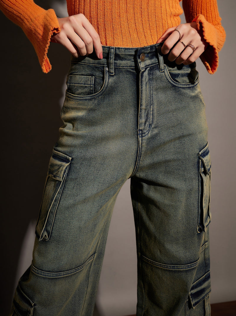 Women Green Washed Multi Pockets Detail Jeans