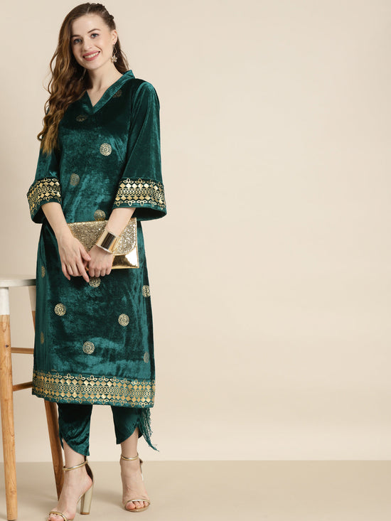 Teal Velvet Foil Print Bell Sleeve Kurta