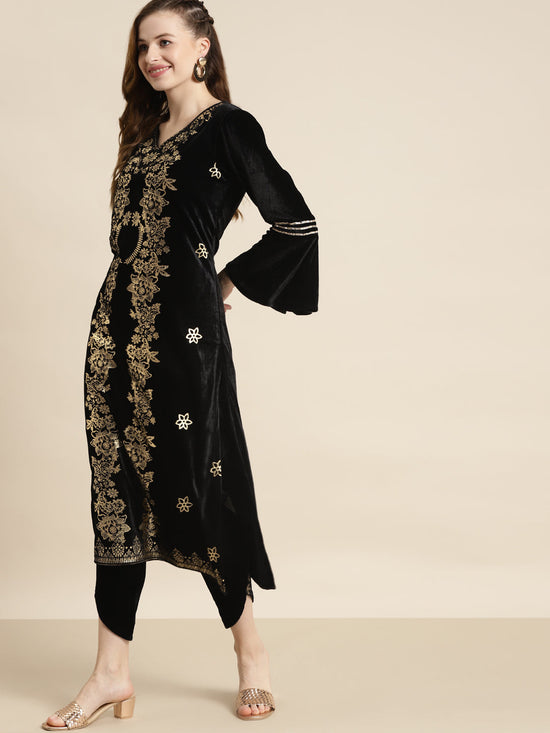 Black Velvet Foil Print Flared Sleeve Kurta