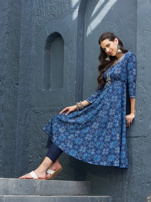 Women Blue Floral Anarkali Kurta