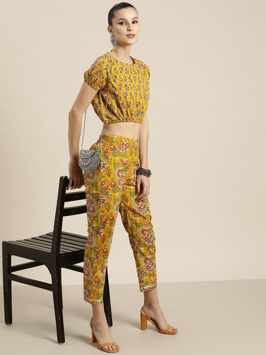 Women Mustard Big Floral Pencil Pants