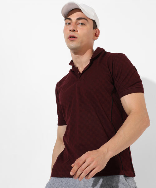 Men's Maroon Textured Regular Fit Casual T-Shirt