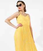 Women's Solid Yellow Regular Fit Dress