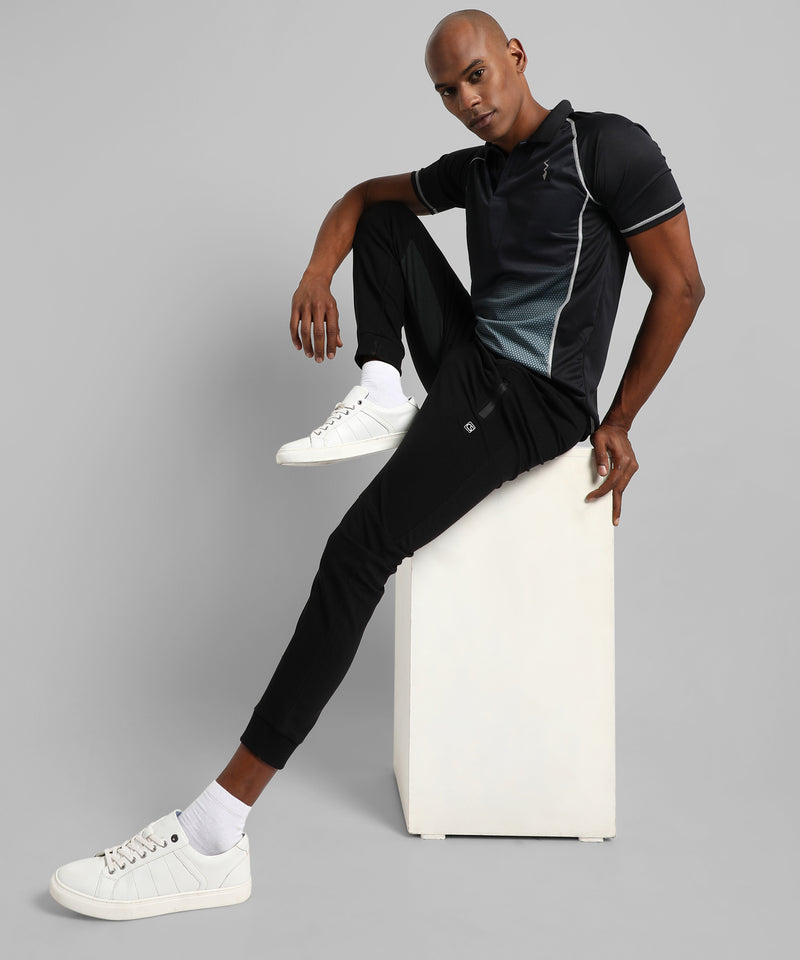 Men's Black Colourblocked Regular Fit Activewear T-Shirt
