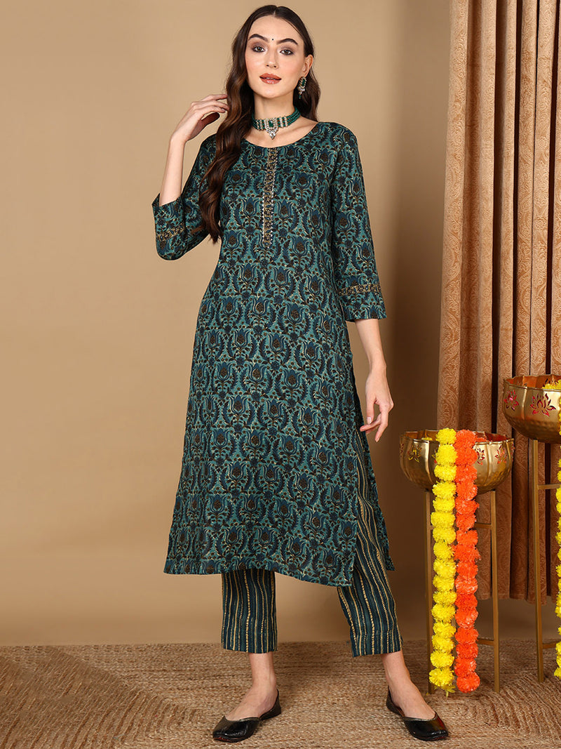 Cotton Blend Green Floral Printed Straight Kurta With Pant