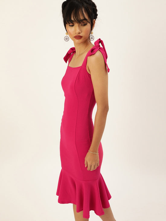 Veni Vidi Vici Coral Shouder Tie Flared Dress