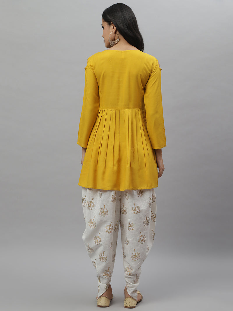Buy Aayumi Women Yellow Cotton Blend Printed Kurta and Dhoti Pant Set (M)  Online at Best Prices in India - JioMart.