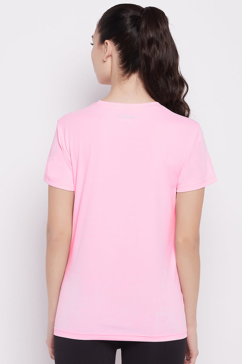 Comfort Fit Text Print Active T-shirt in Baby Pink