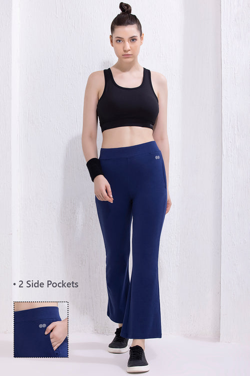 Comfort Fit High-Rise Flared Yoga Pants in Navy with Side Pockets