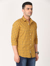 Men Mustard & Navy Slim Fit Checked Cotton Casual Shirt